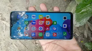 Tecno Spark Go 64 GB Green