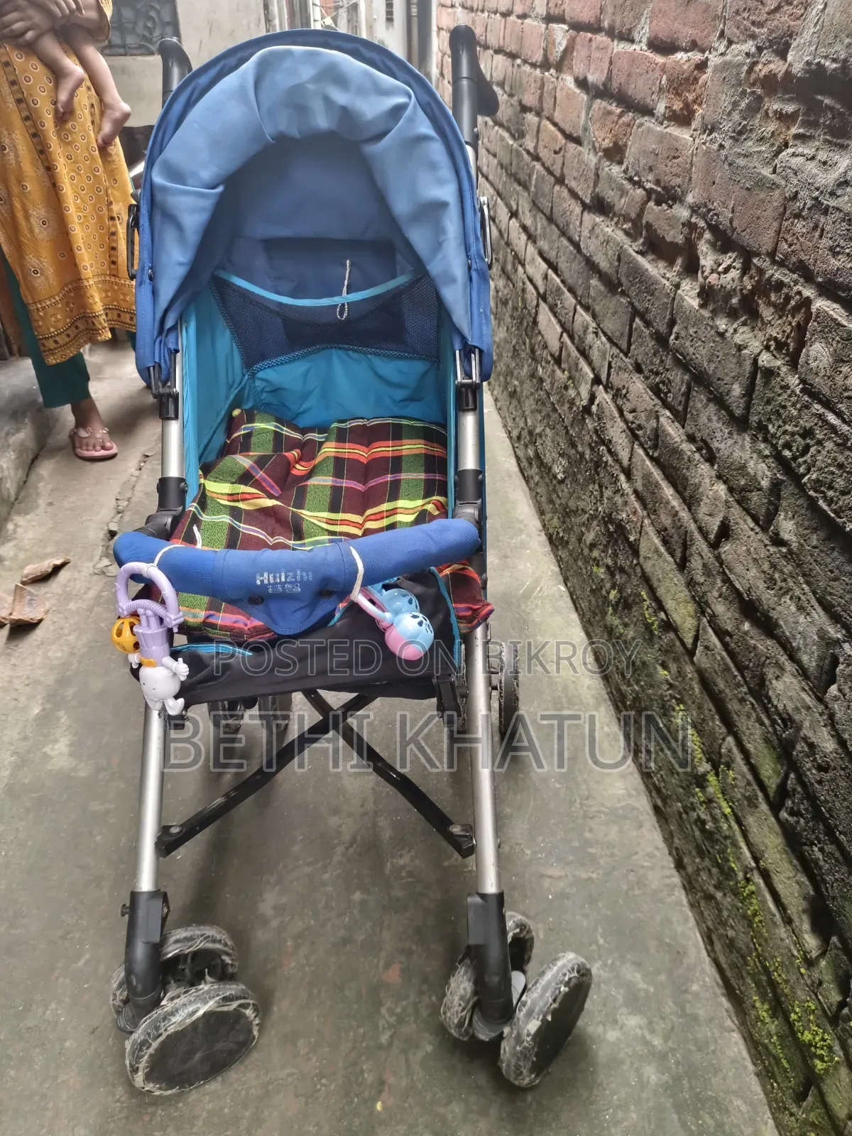 বেবি স্ট্রোলার