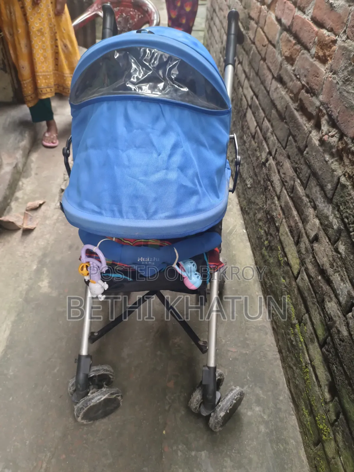 বেবি স্ট্রোলার