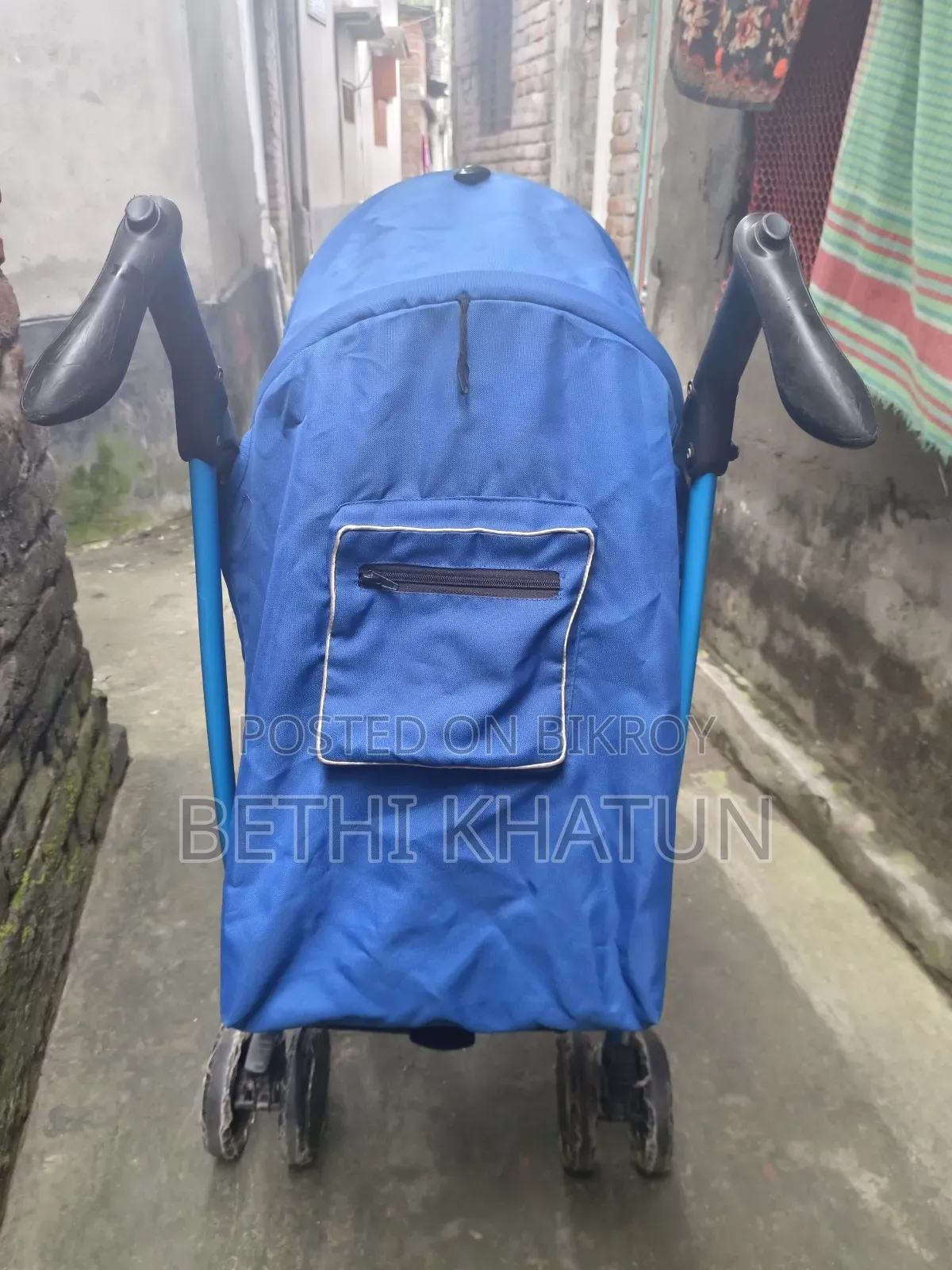 বেবি স্ট্রোলার