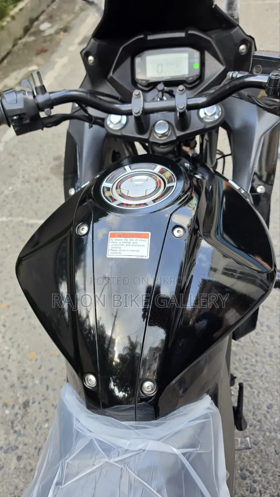 New Suzuki Gixxer SF 2023 Black