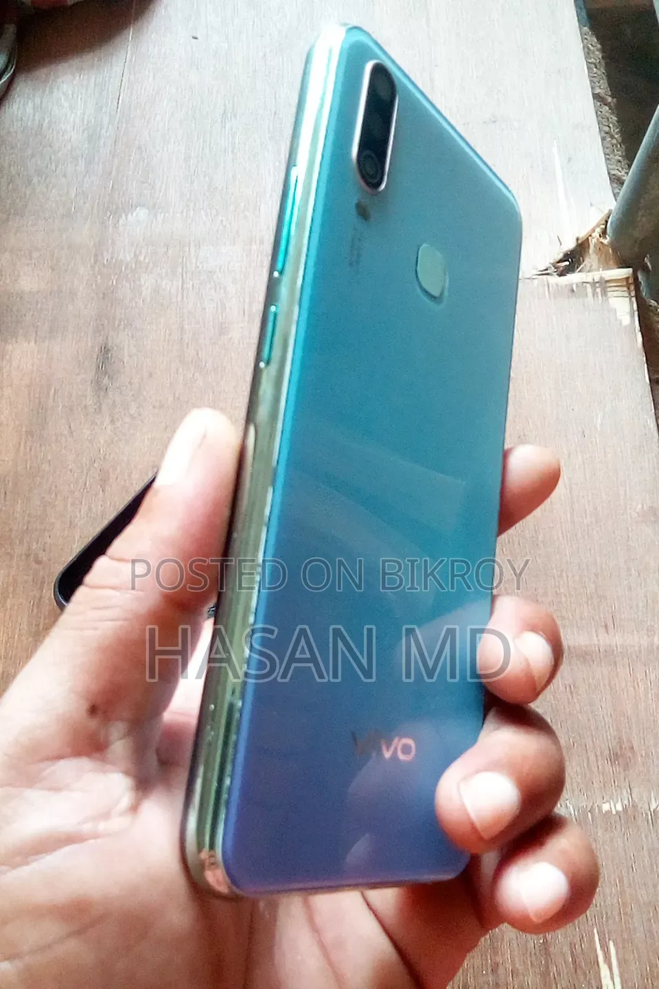Vivo Y17 256 GB Bronze