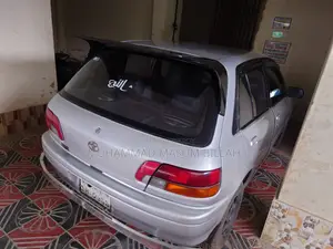 Toyota Starlet 1996 Silver