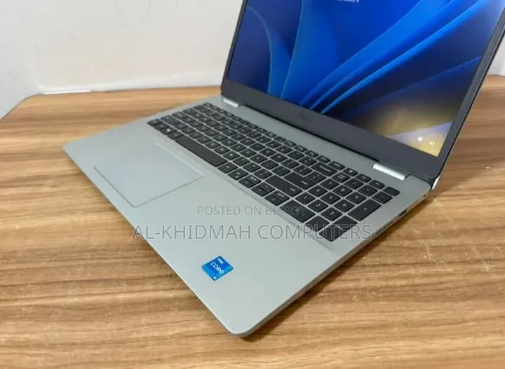 Laptop Dell Inspiron 15 4GB Intel Core i3 SSD 128GB