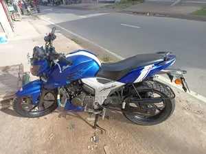 TVS Apache RTR 160 4V 2019 Blue