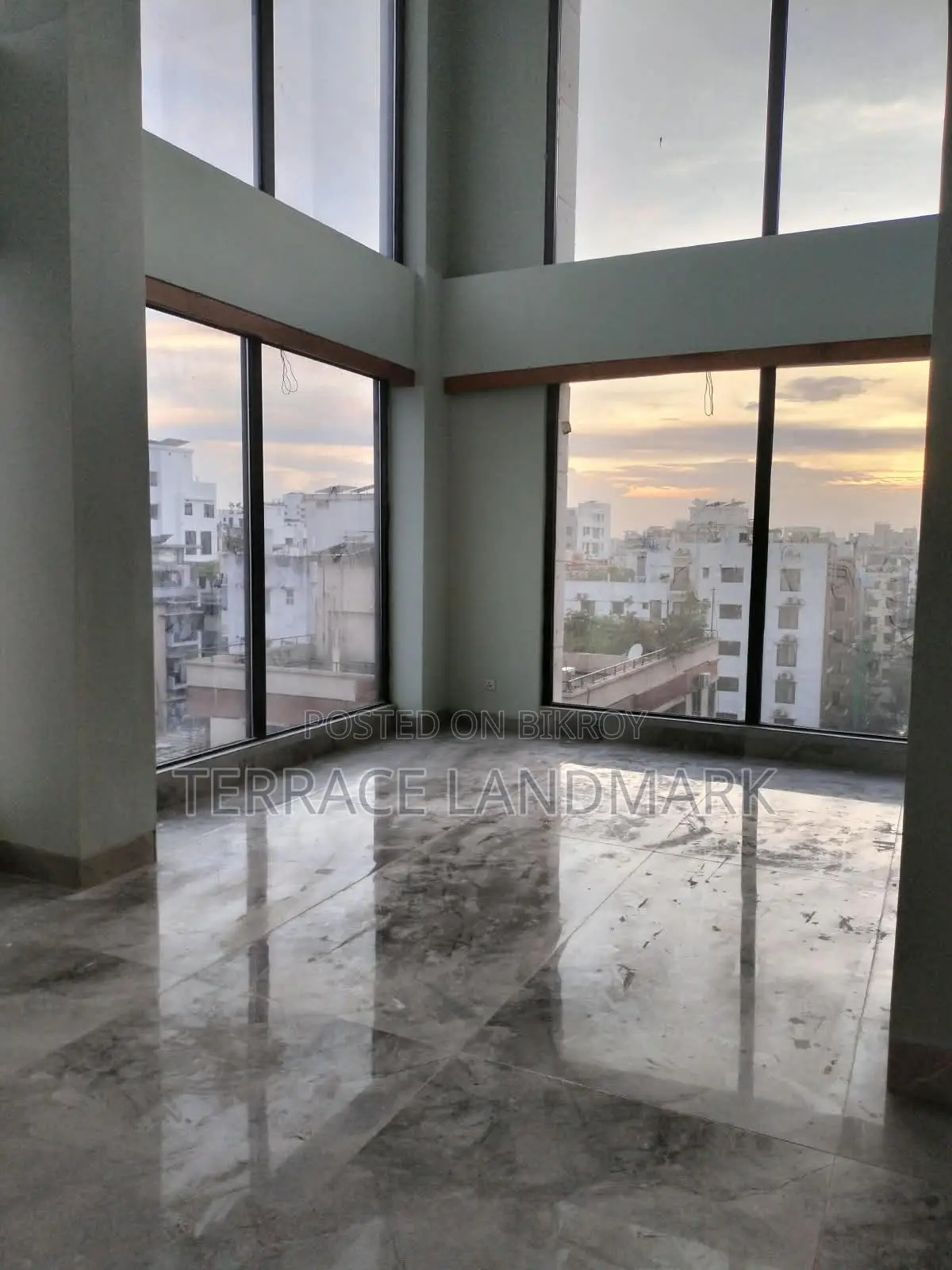 7 Bedroom House in Basundhara for sale