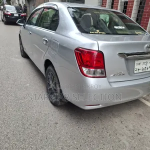 Toyota Axio 2014 Silver