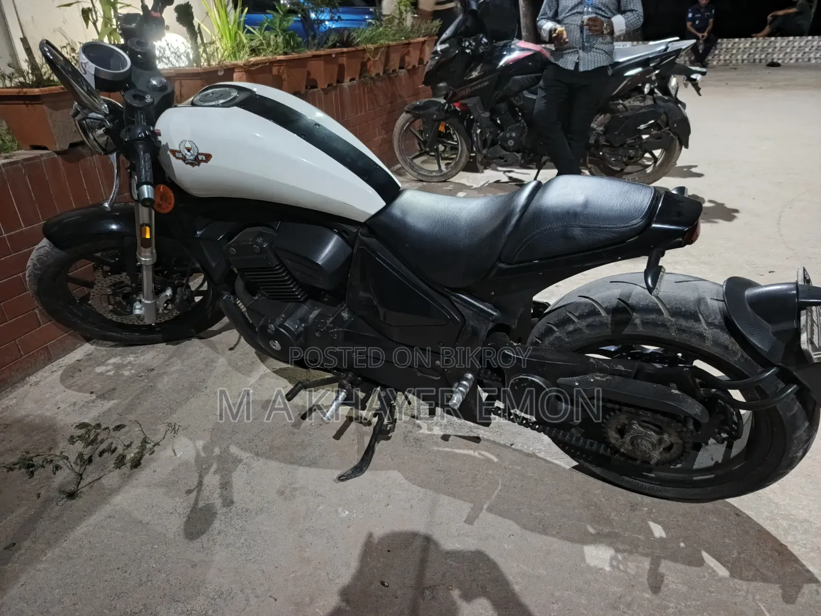রিগাল র‌্যাপ্টর পাইল্ডার ২৫০ ২০২১ সাদা
