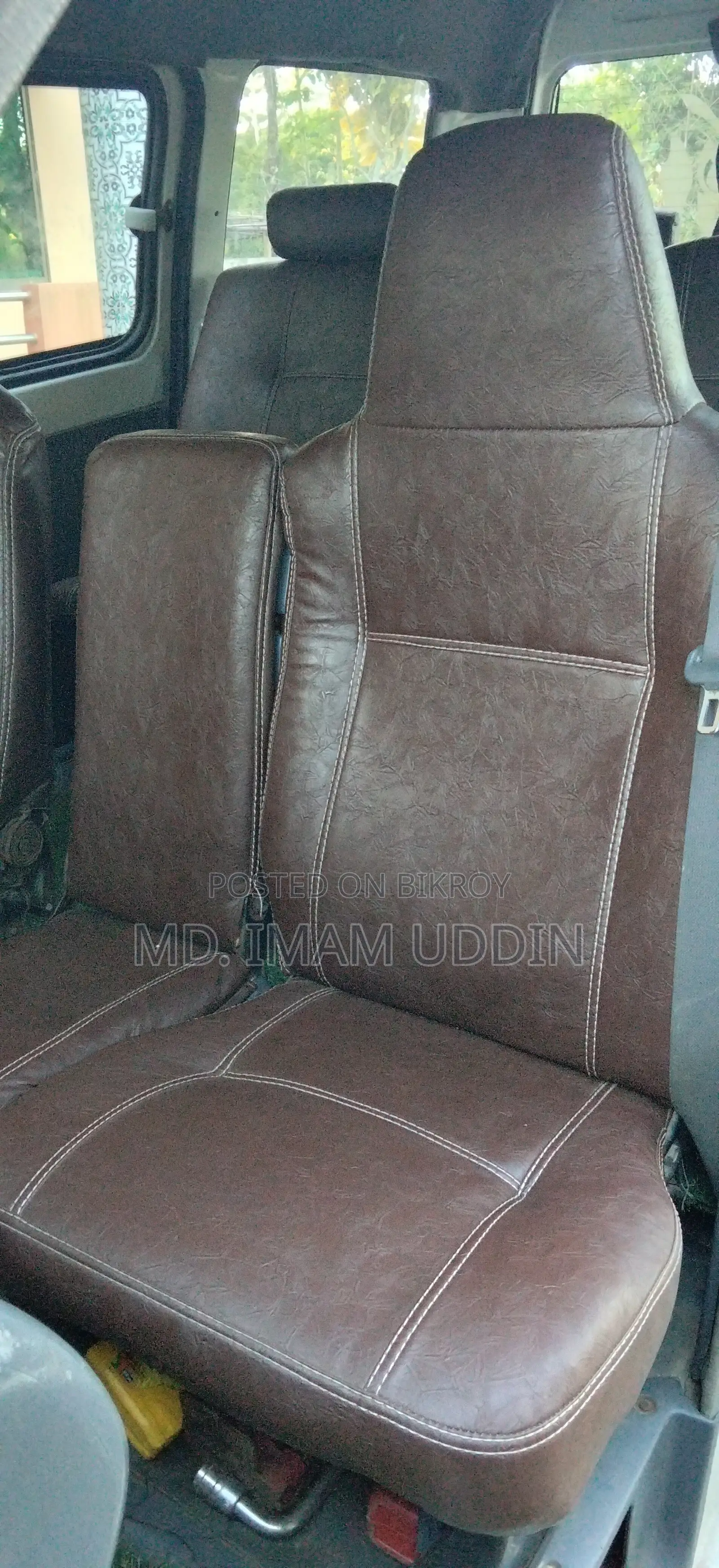 টয়োটা নোয়া ২০০৩ সাদা