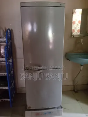 Khuvi Vlo Friz