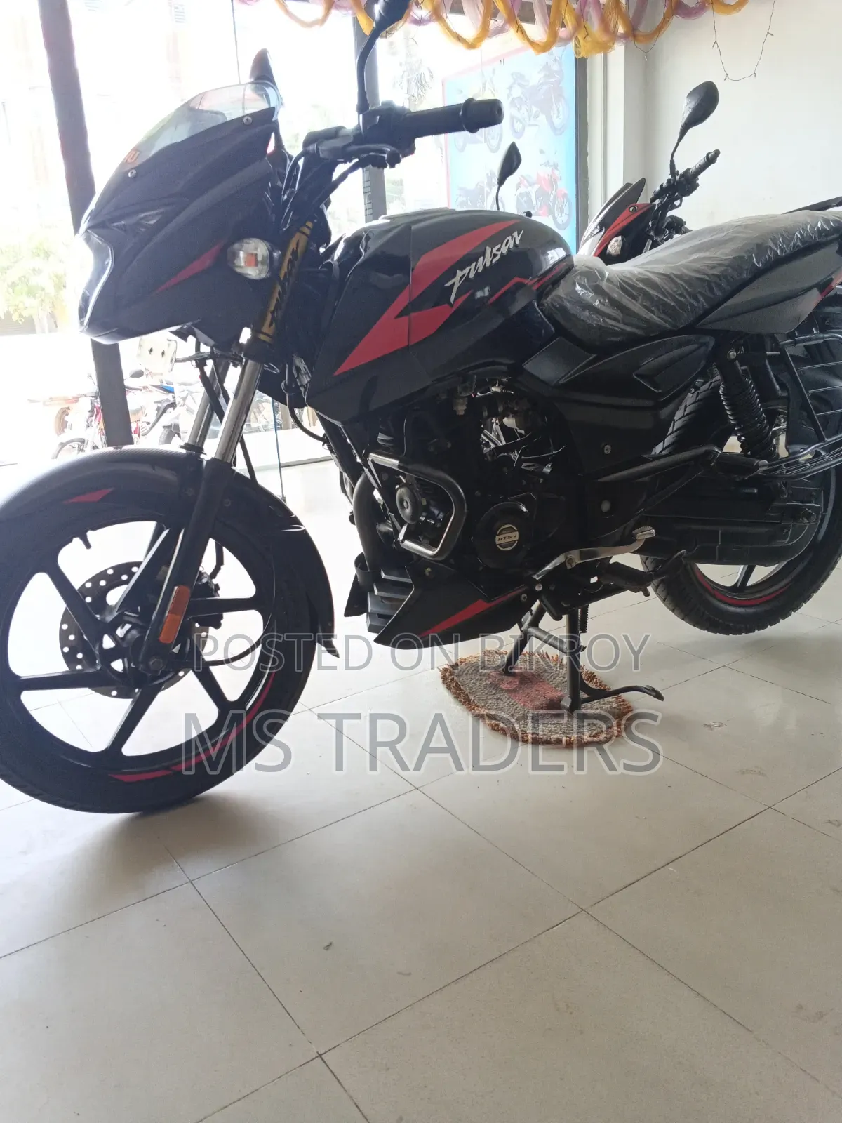 Bajaj Pulsar 150 2026 Black