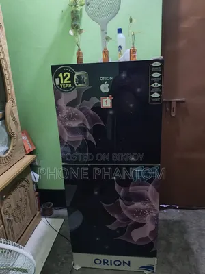 আলমিরা,ওয়াল সুকেশ,ড্রেস সিং টেবিল,ফ্রিজ।