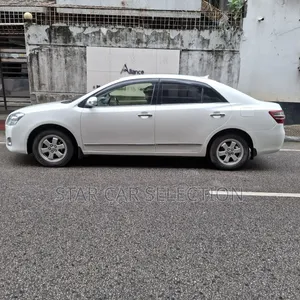 Toyota Premio 2012 Pearl