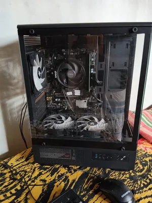 Desktop Computer MSI 8GB RAM AMD Ryzen 5 Solid State Drive 256GB