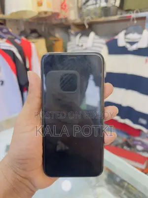অ্যাপল আইফোন এক্সএস ৬৪ জিবি ব্ল্যাক