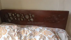 খাট বিক্রয় করা হবে।