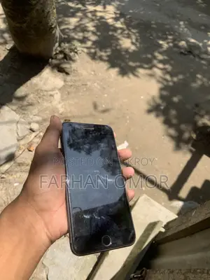 Apple iPhone 8 Plus 64 GB Black