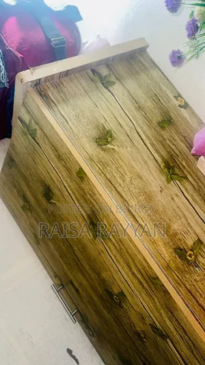 1 Door Almari