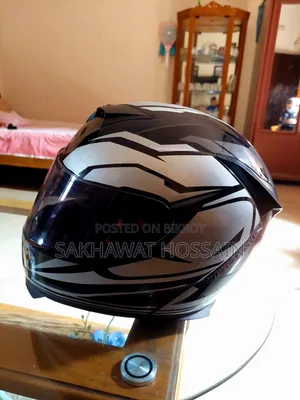 টরক ফুল ফেস হেলমেট