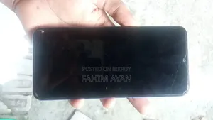 Vivo Y21 64 GB Blue