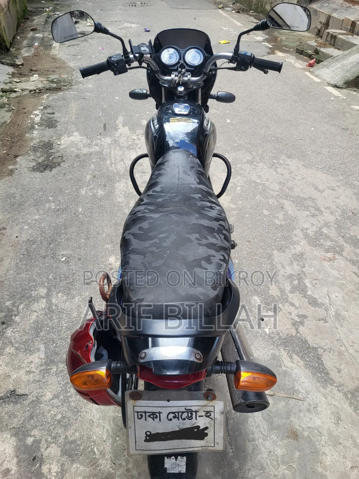বাাজাজ প্ল্যাটিনা ১২৫ ২০১২ কালো