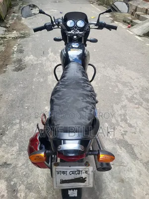 বাাজাজ প্ল্যাটিনা ১২৫ ২০১২ কালো