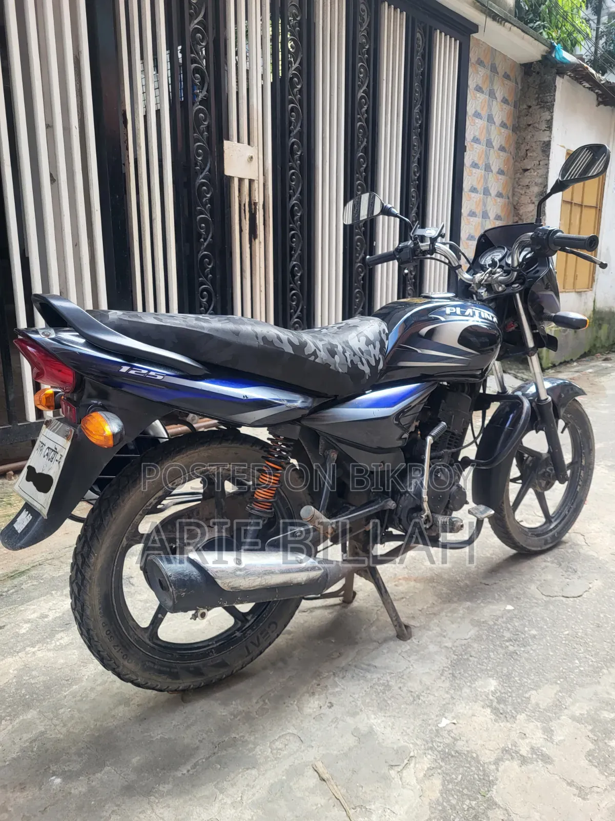 বাাজাজ প্ল্যাটিনা ১২৫ ২০১২ কালো