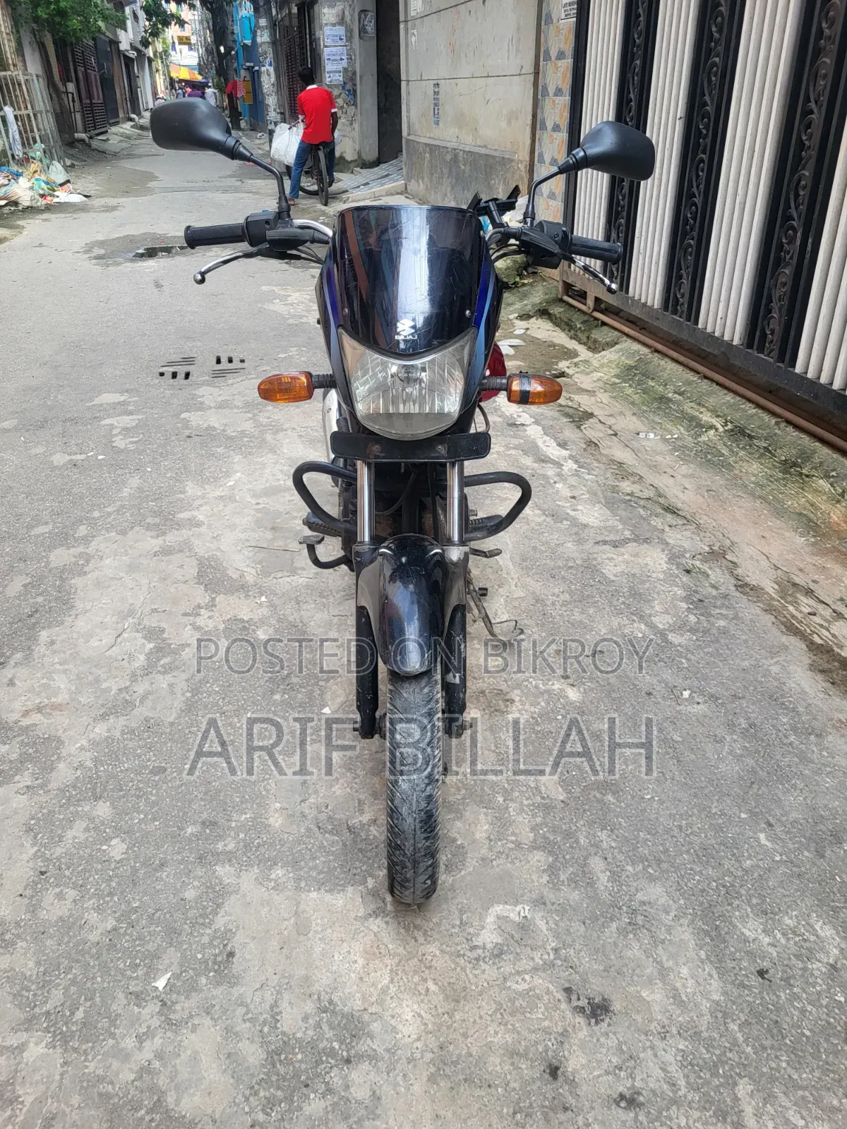 বাাজাজ প্ল্যাটিনা ১২৫ ২০১২ কালো