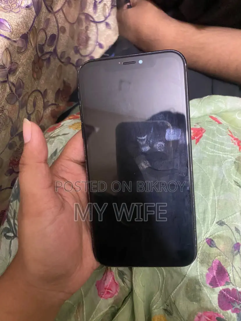 Apple iPhone XR 128 GB Black