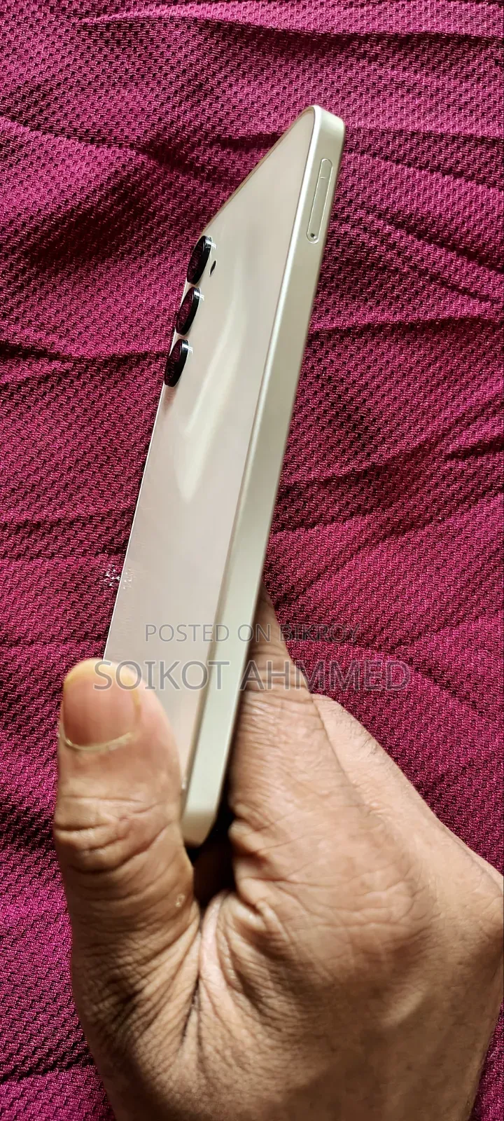 নতুন স্যামসাং গ্যালাক্সি এ১৬ ৫জি ২৫৬ জিবি গোল্ড