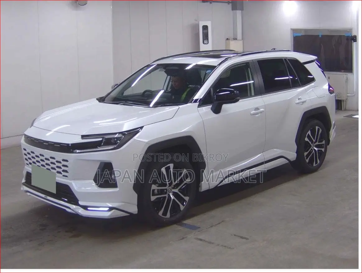 New Toyota RAV4 2026 Pearl