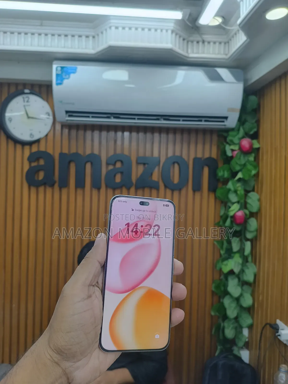 অনার ৪০০ প্রো ৫১২ জিবি গ্রে