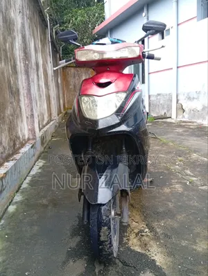 Motorcycle 2023 Red
