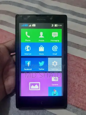 Nokia XL 4 GB Black