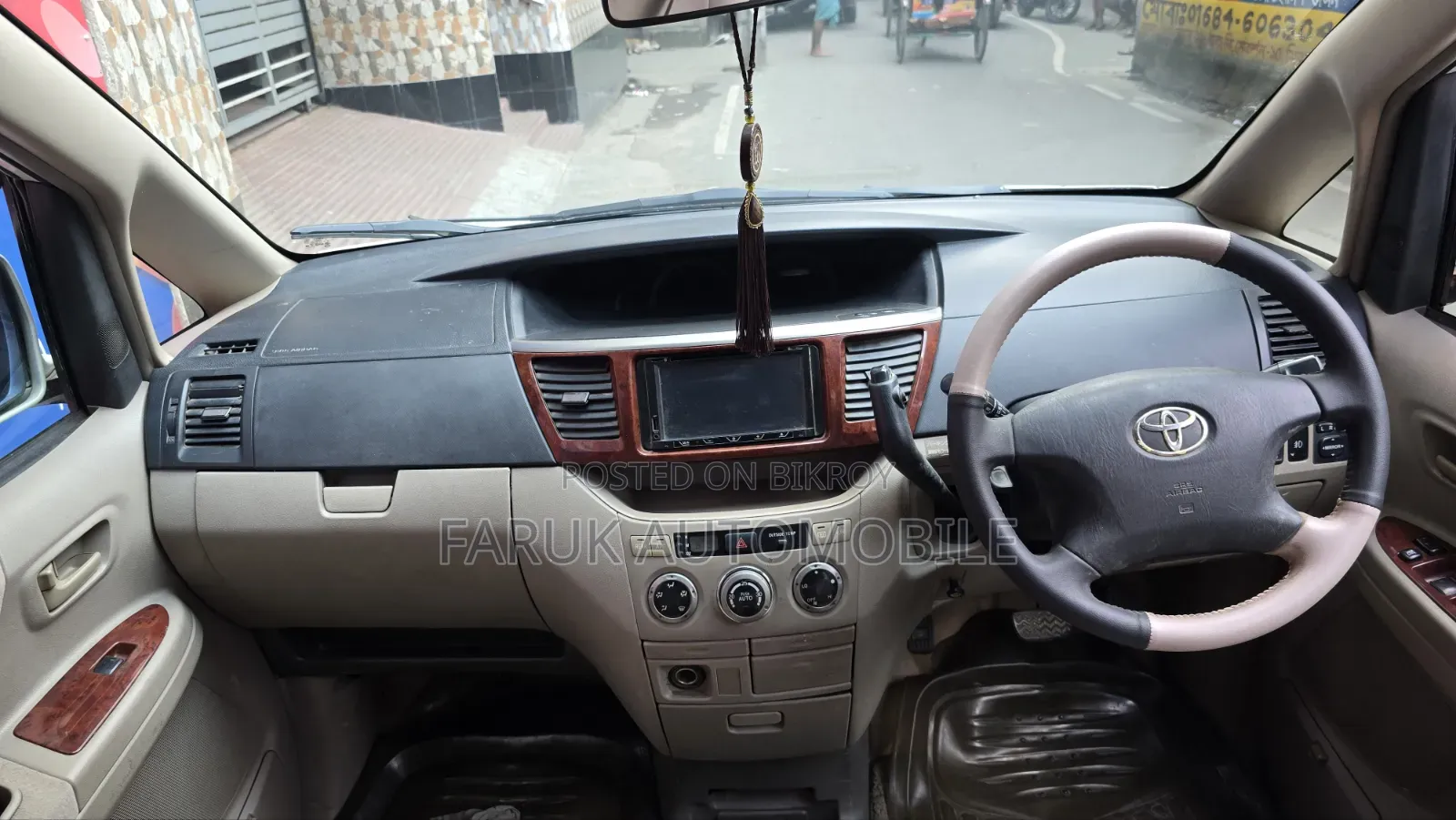 Toyota Noah 2.0 FWD (8 Seater) 2003 Pearl