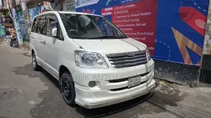 Toyota Noah 2.0 FWD (8 Seater) 2003 Pearl