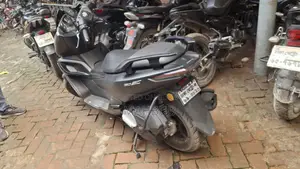 সিএফমোটো ১৫০এসসি ২০২৫ কালো