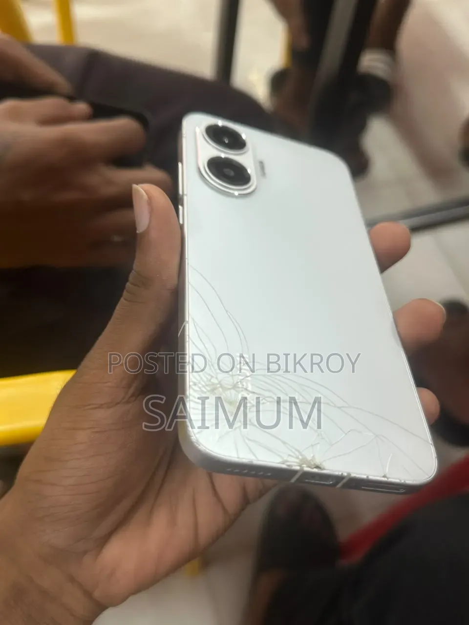 শাওমি রেডমি টার্বো ৪ প্রো ২৫৬ জিবি হোয়াইট