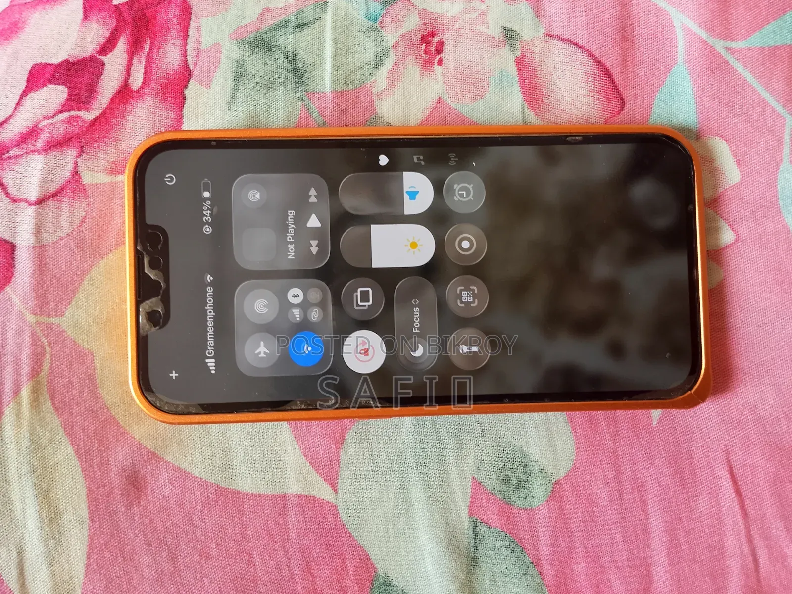 অ্যাপল আইফোন ১৩ প্রো ১২৮ জিবি গোল্ড