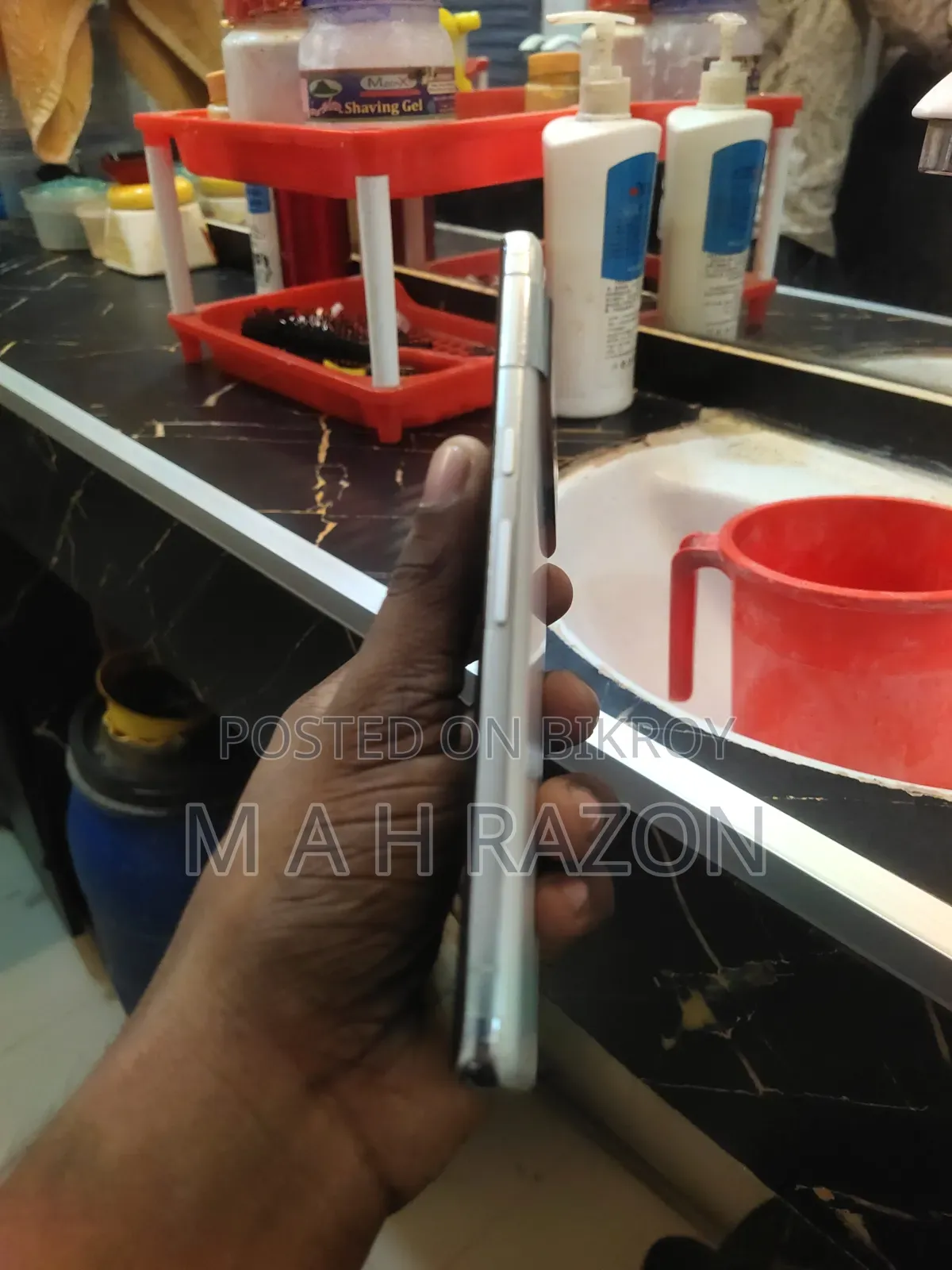 গুগল পিক্সেল ৭ প্রো ১২৮ জিবি সাদা