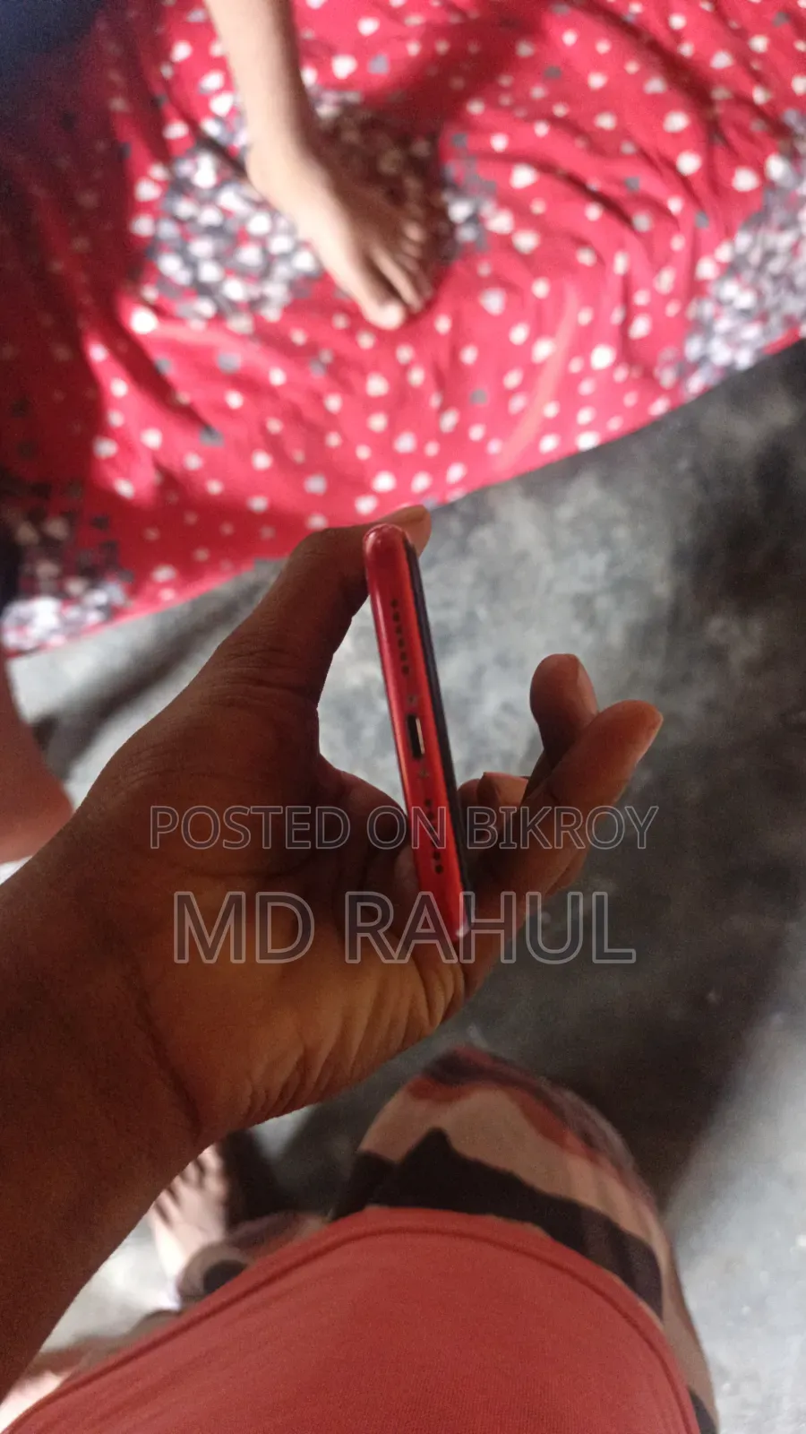Apple iPhone XR 64 GB Red