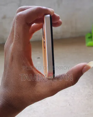 Infinix Hot 30i 128 GB Yellow