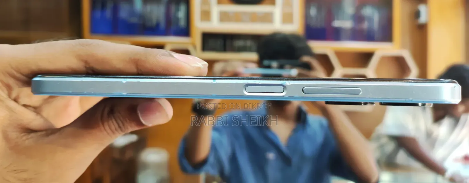 অপো এ১৭ ৬৪ জিবি নীল