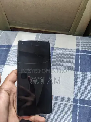 আউকিটেল সি১৮ প্রো ৬৪ জিবি কালো