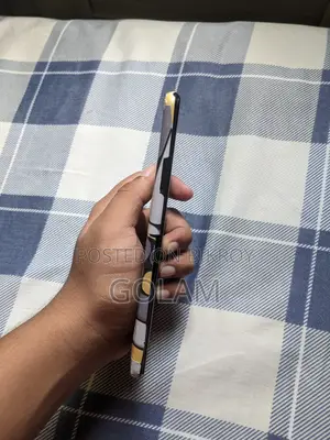 আউকিটেল সি১৮ প্রো ৬৪ জিবি কালো