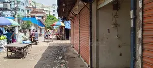 দোকান ভাড়া হবে