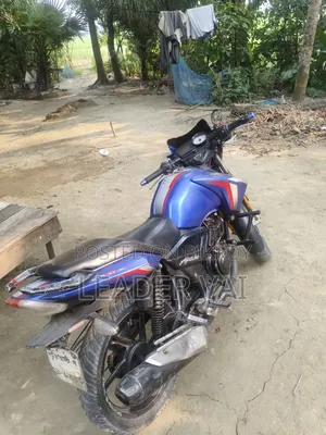 TVS Apache RTR 160 2V 2017 নীল