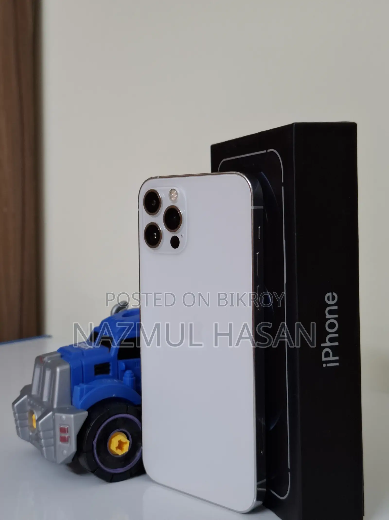 New Apple iPhone 12 Pro 256 GB White
