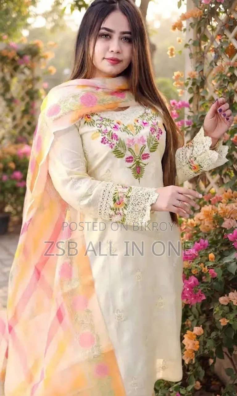 🌸✨ এলিগেন্ট এমব্রয়ডারি থ্রি পিস কালেকশন ✨🌸