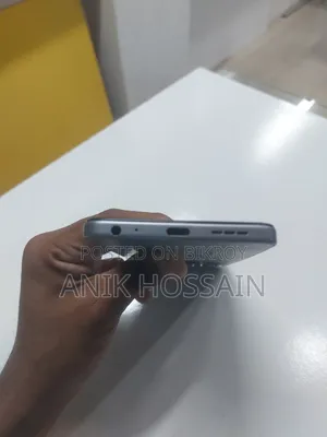 Tecno Spark 40 128 GB Gray